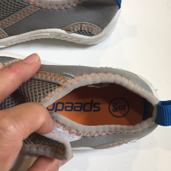 Speedo water shoes - Picture 4 of 5